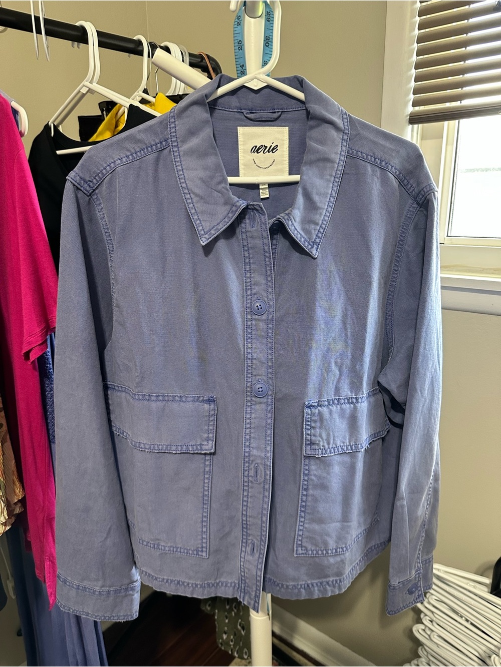 Aerie Women's Blue cropped chore/utility jacket EUC Size large